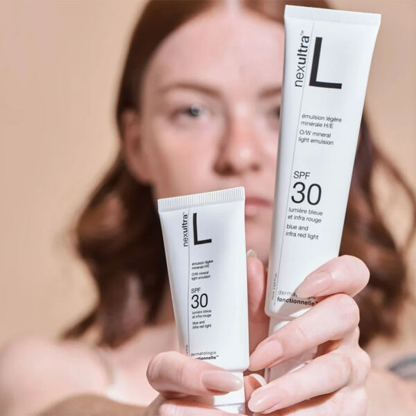 NEXULTRA L OW mineral light emulsion SPF 30 cronosmed shop